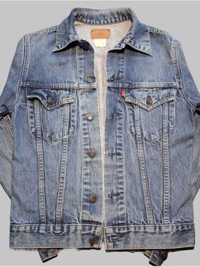 Vintage Late 80's or Early 90's Levi's Jean Jacket Size 34 Woman's S Men's XS